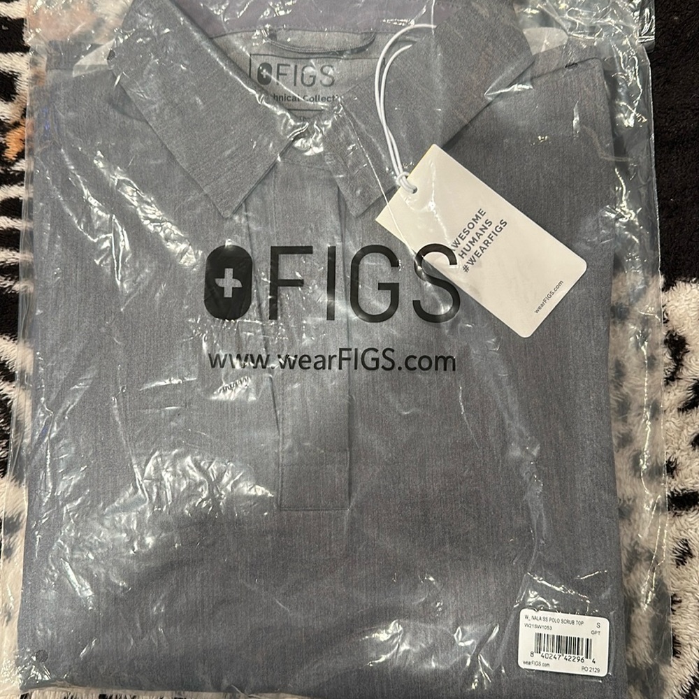 Figs Polo Scrub Top